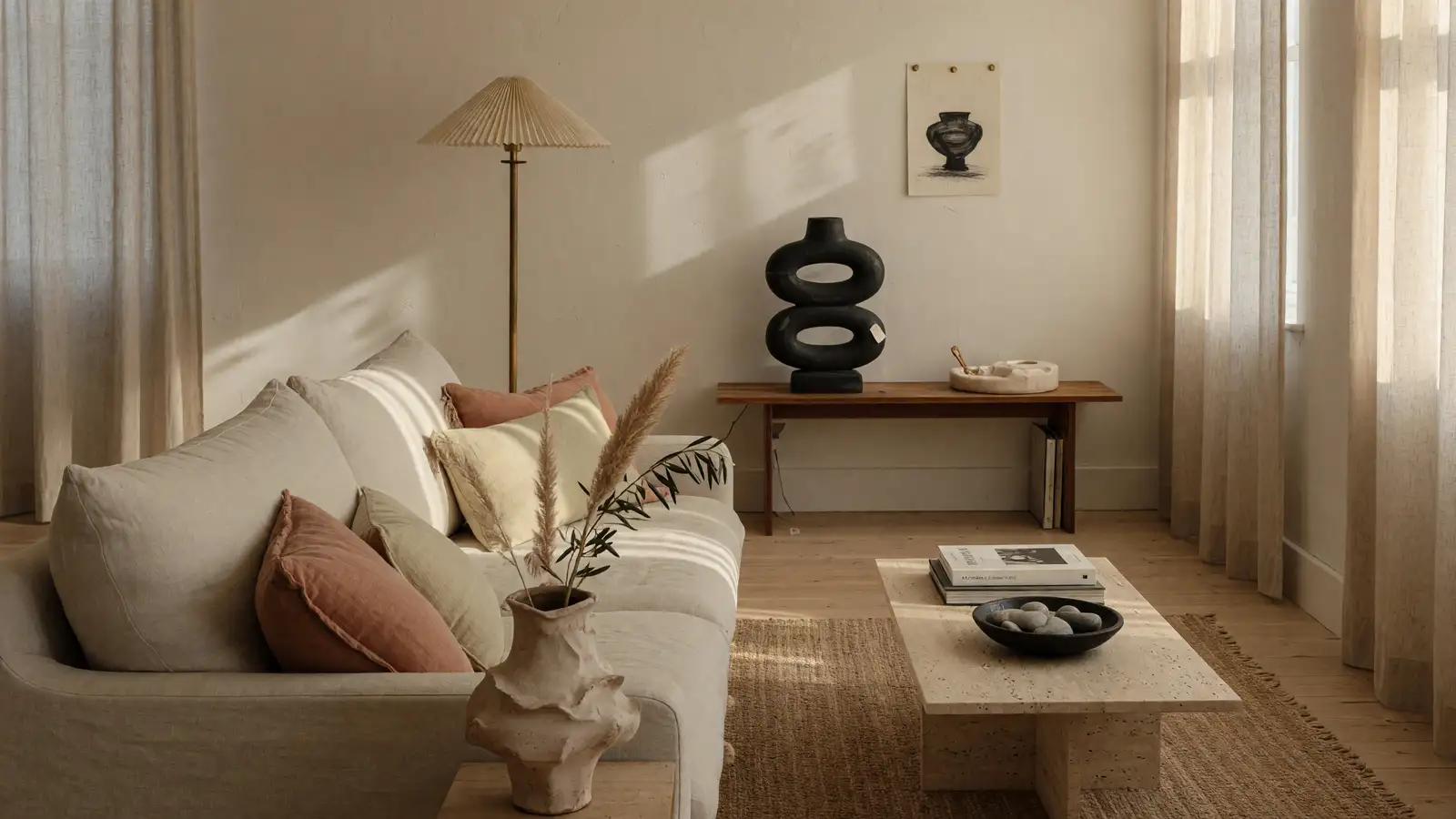 Midimalism: The Calm-Home Design Style That Falls Between Minimalism and Maximalism